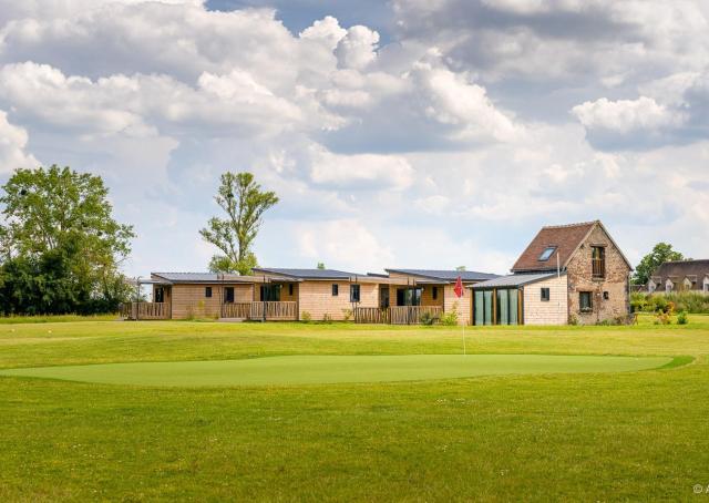 Cottages du Golf Fleuray-Amboise