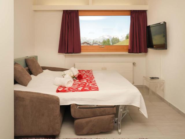 Studio Rosablanche D26 by Interhome