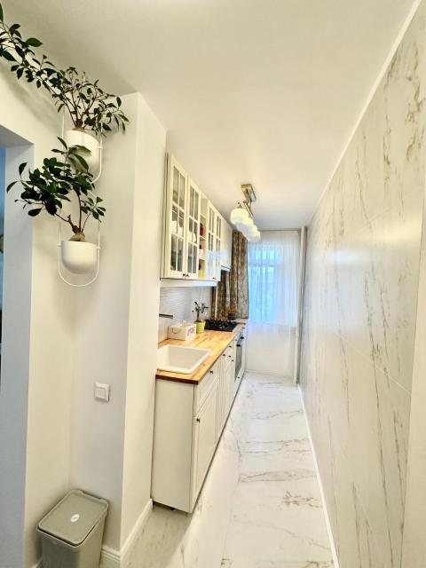 Arc de Triomphe Home