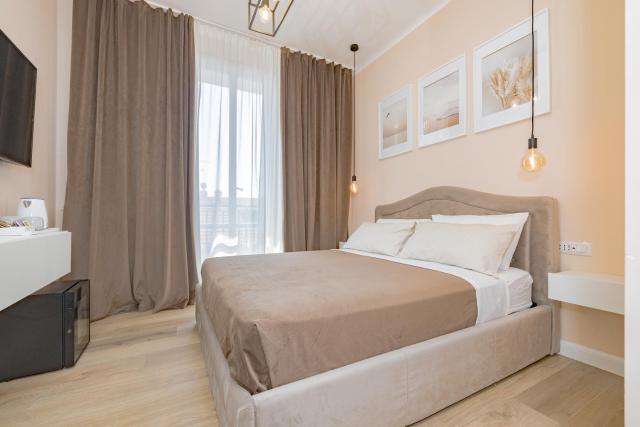 Visconti Room by Rhospitality it