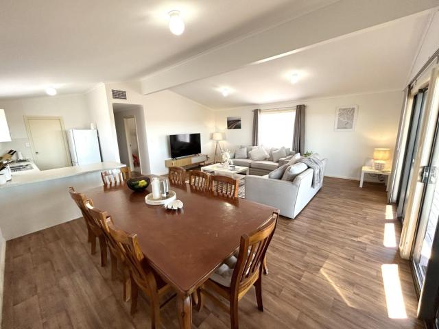 Diamond Shores - Entire Home in Balgowan