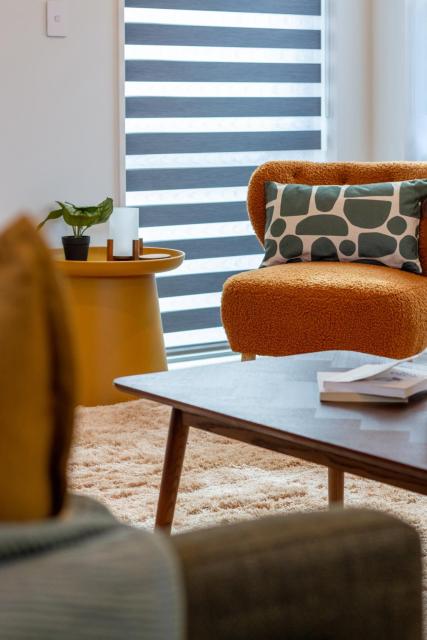 Spacious Stay near Avon River with Carpark