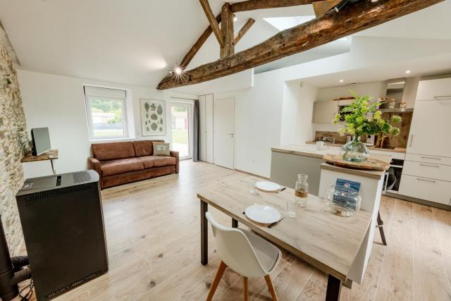 Grange Rénovée 2 Pers-LePetitLieu-Gîte Le 411
