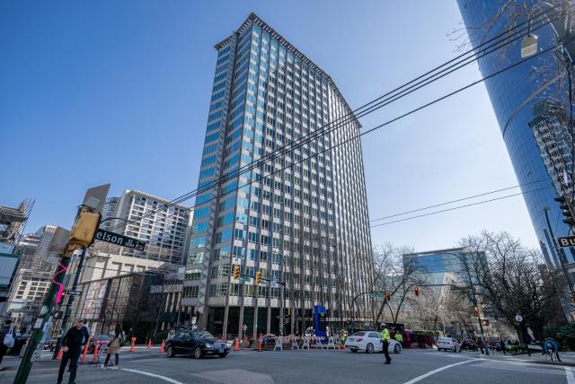 Gorgeous City Views Central Studio Walk to BCPlace