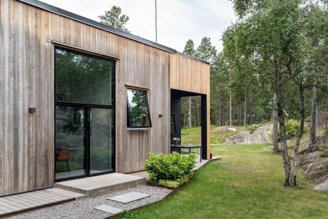 Exklusiv villa med pool & fri havsutsikt
