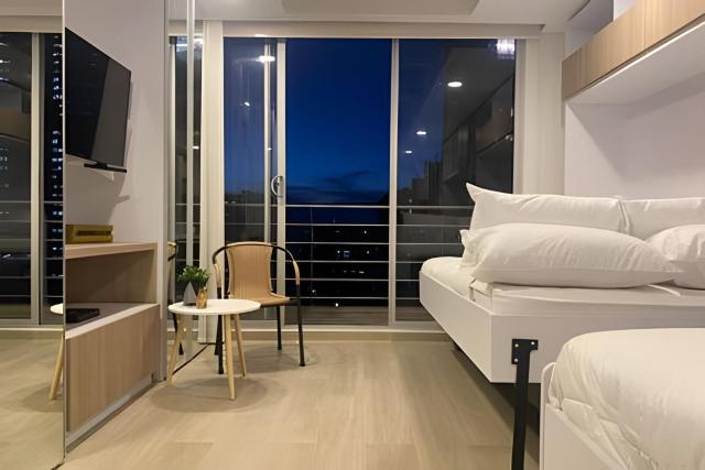 Maravilloso loft con vista al atardecer - 707