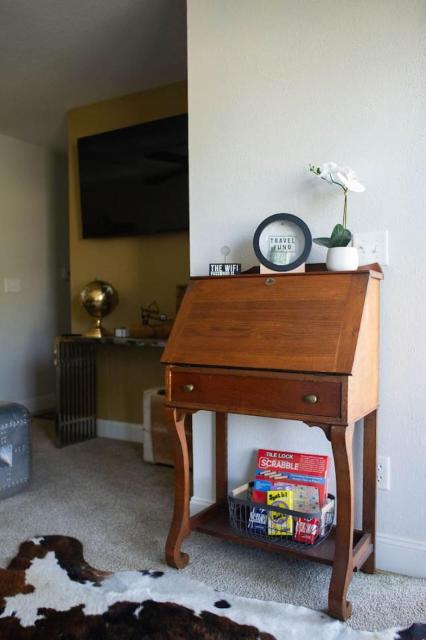 The Aviators Lounge