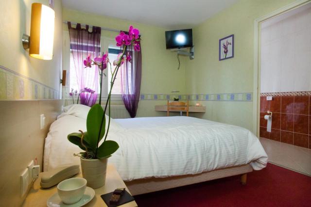 Logis Hotel Restaurant Le Commerce
