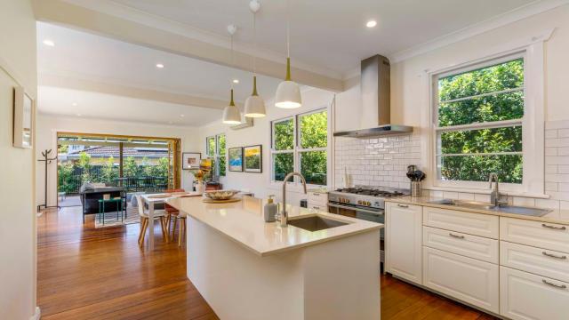 The Pines - Stylish, Brand new home