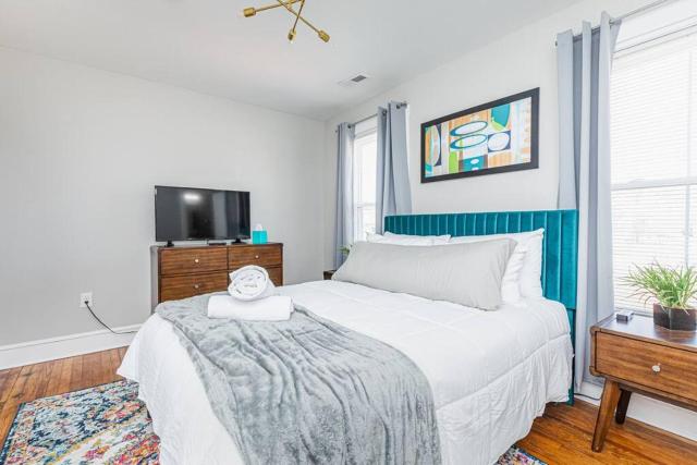Step into Style Charming RVA Getaway!