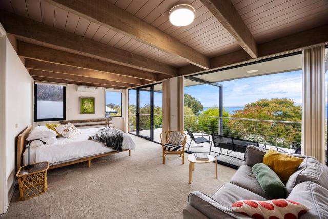 Ocean Views at Echo Beach - Somers