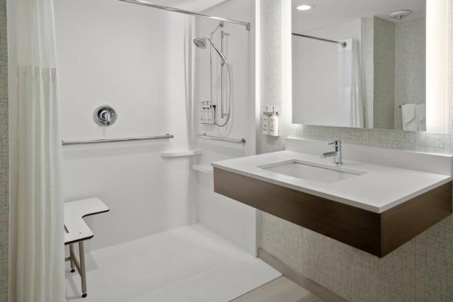 Holiday Inn Express Stony Brook-Long Island by IHG