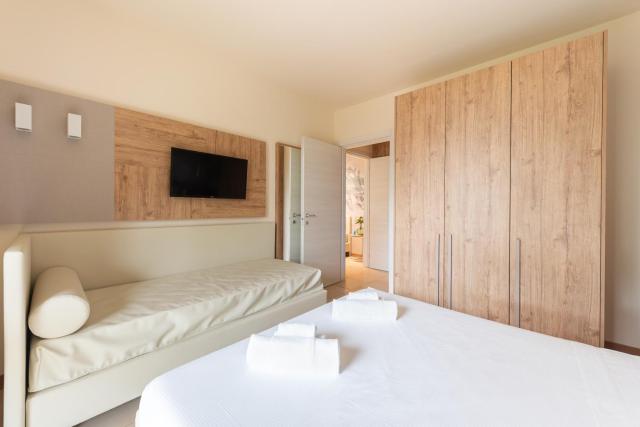 Canado Family Hotel