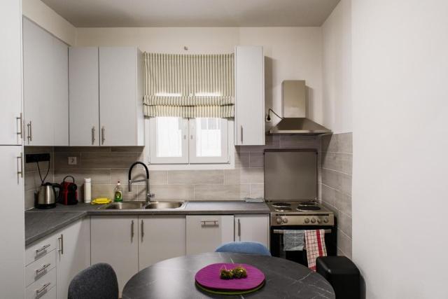 Stylish and cozy flat at pagrati