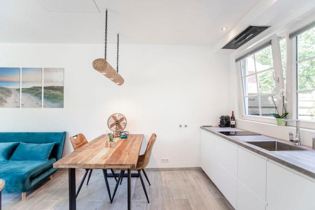 Good Vibes Romantic Studio incl free private parking