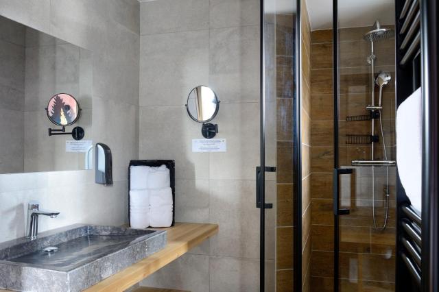 Logis Hôtel Les Autanes & Spa