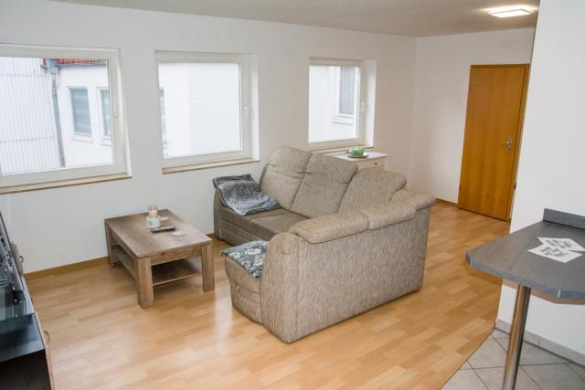 Schöne 2-Raum-Wohnung im Zentrum Waltershausens