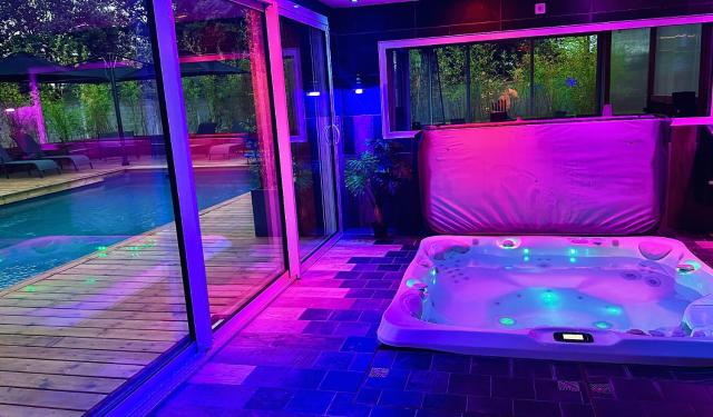 Lincontournable - Jaccuzi-Piscine-Sauna-Hammam