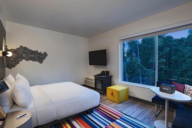 Aloft Little Rock West