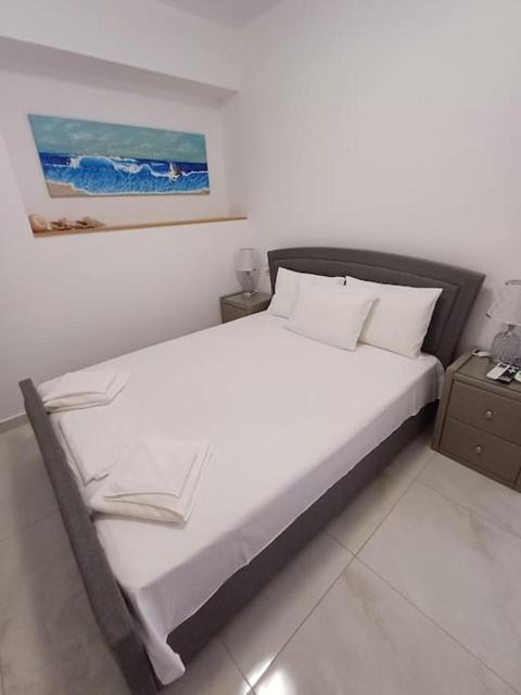 Filocsenia sea side