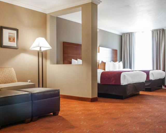 Comfort Suites Farmington