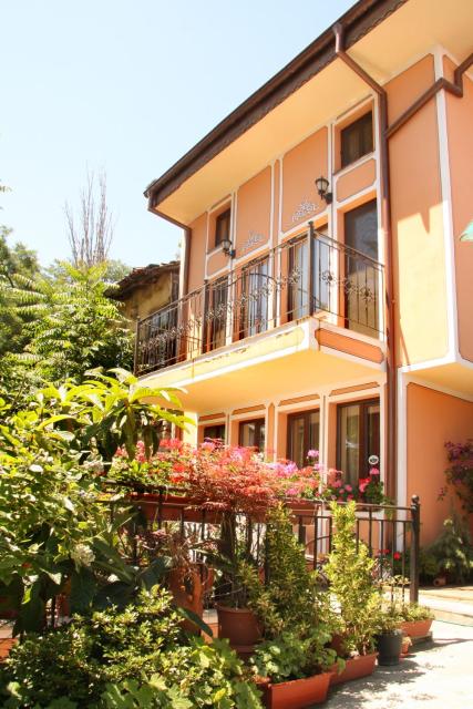 Hotel Alafrangite
