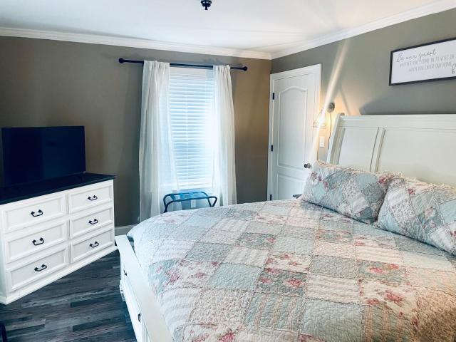 Private Cottage on Lookout Mountain Near Ruby Falls & Rock City