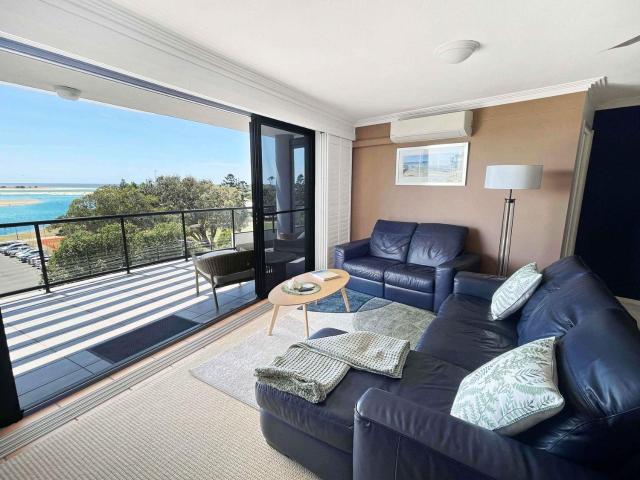 Modern Apartment in the Heart of Cotton Tree