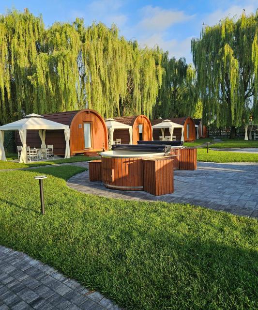 Vicolungo Glamour Lodge & SPA - Free SPA Hot Tub e Sauna