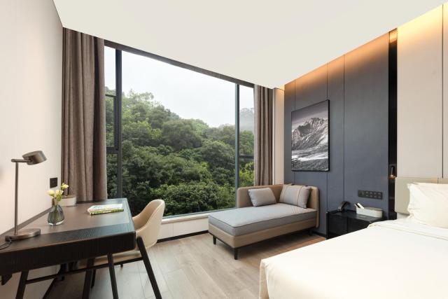 Atour Hotel Xiamen Huli Nanshan Road