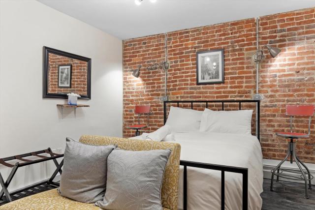 Cheery Flat in Adams Morgan - Mt Pleasant