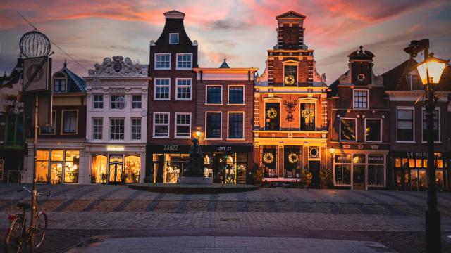 Alkmaar center apartment close to station