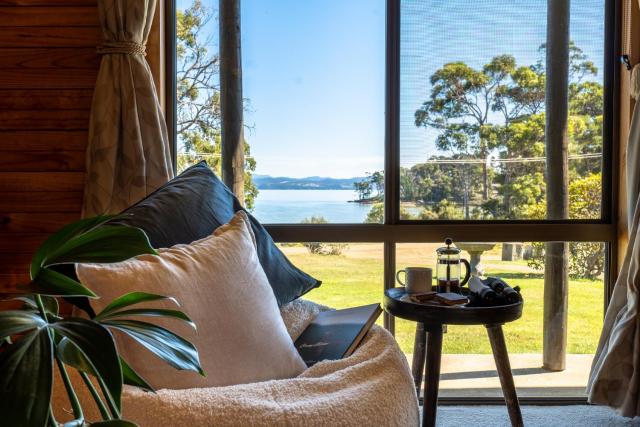Waterfront Cabin Retreat - Sea Views with Breakfast Hamper & Local Produce