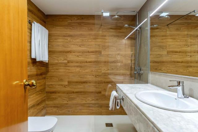 Aparthotel Bertrán