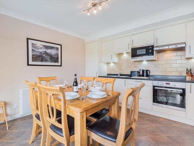 3 Bed in Ambleside oc-sz040