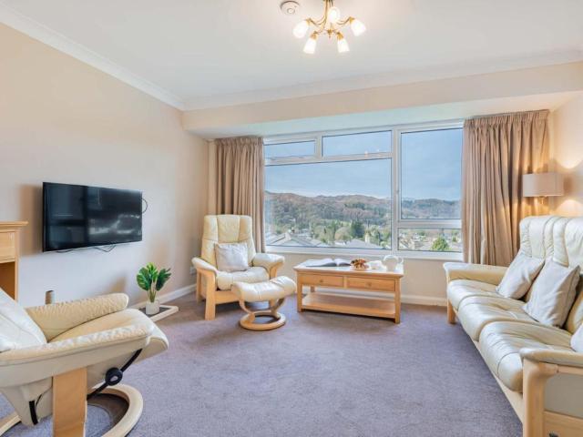 3 Bed in Ambleside oc-sz040