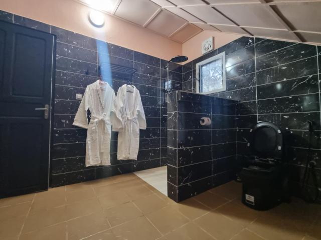 Villa SAIDIA climatisée avec PISCINE