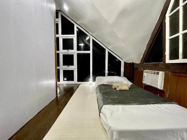 Trail Inn
