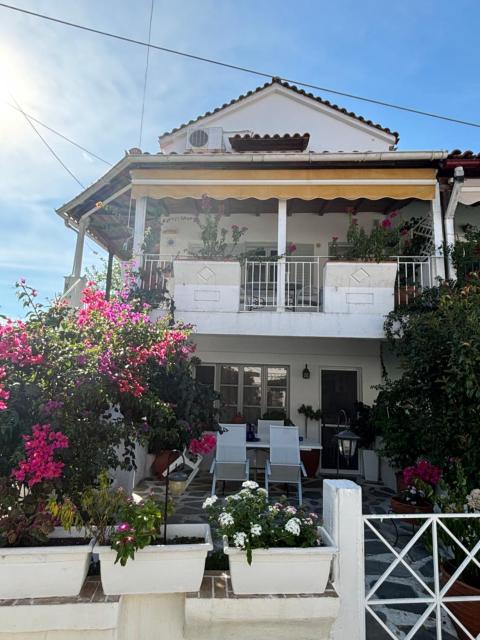 Marias Apartments