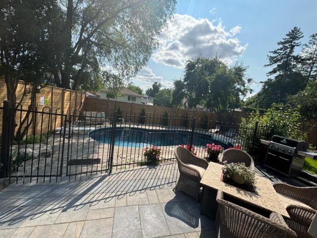 Bright & Cozy 4BR Home for Your Family Stay With Optional Pool Access