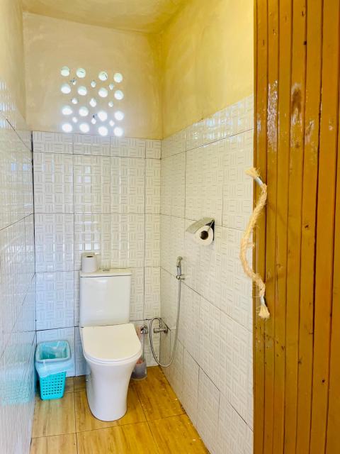 Hera Hostel Diani