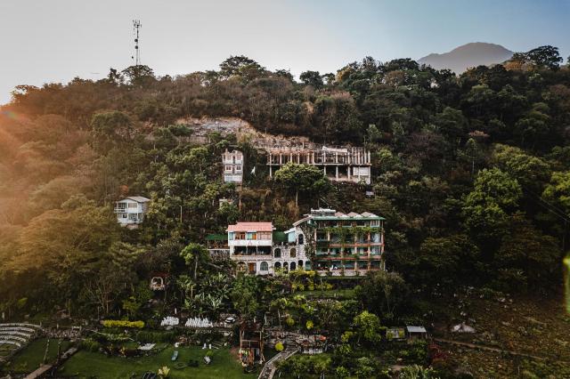 Eco Hotel Uxlabil Atitlan