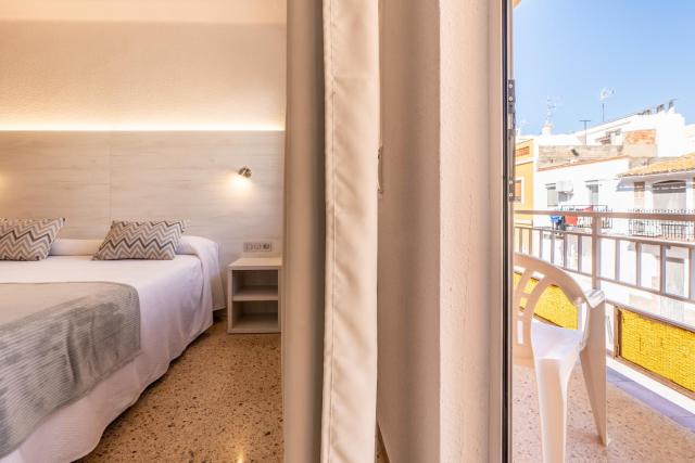 Eco Avenida Hotel & Parking