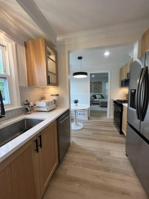 Fully Furnished Upscale Family Home 5B 3Ba