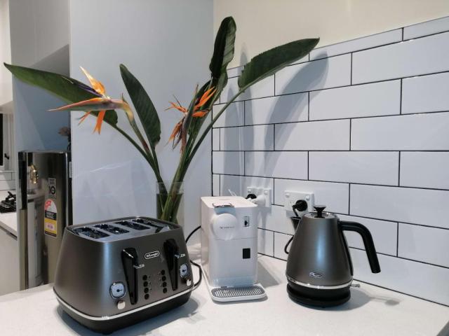 Takapuna Centre 3B plus Netflix