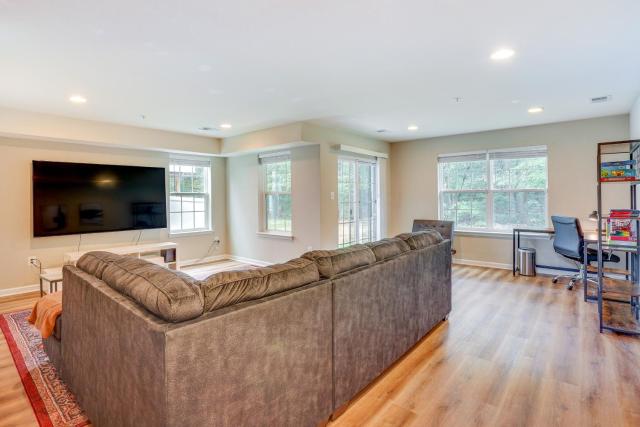Glen Burnie Vacation Rental w/ Private Deck!