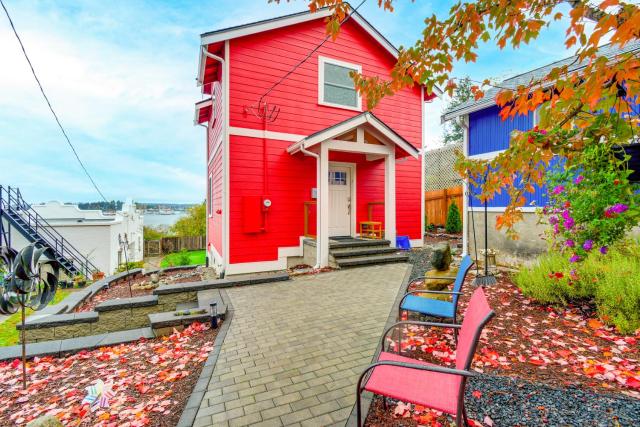 Port Orchard Guest House - Walk to Bay Street!