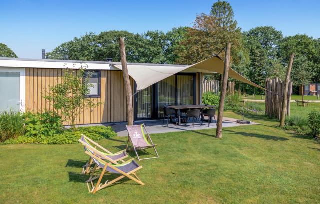 Awesome Home In Voorthuizen With Wifi