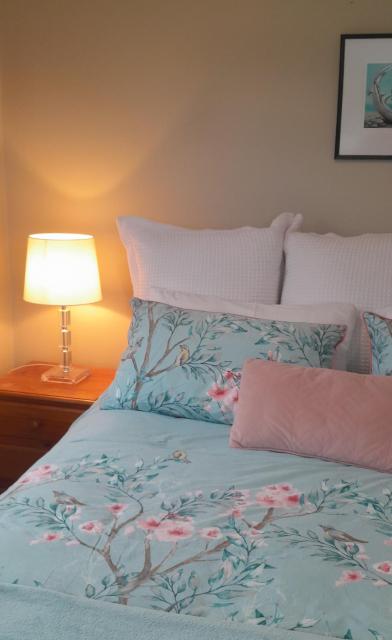 Hillview Holiday Home