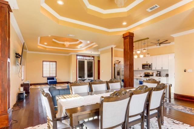 Easy Dtwn NOLA Commute! Elegant Home w/ Yard